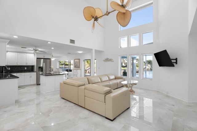 1343 SW Seagull Way, Palm City, FL 34990