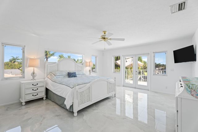 1343 SW Seagull Way, Palm City, FL 34990