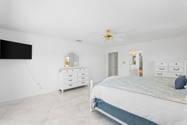 1343 SW Seagull Way, Palm City, FL 34990