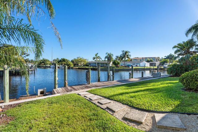 1343 SW Seagull Way, Palm City, FL 34990