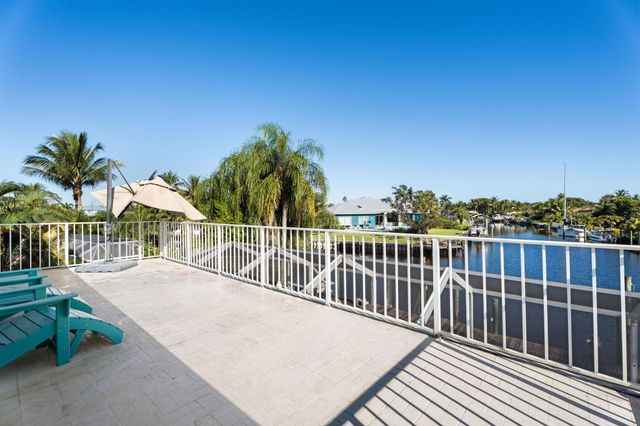 1343 SW Seagull Way, Palm City, FL 34990