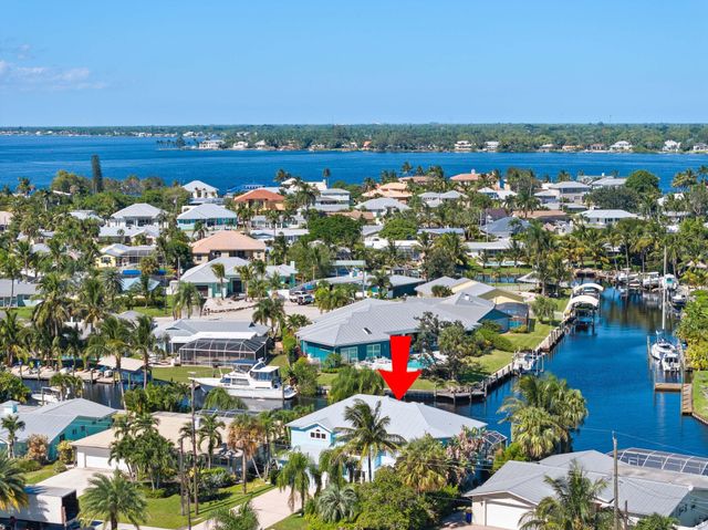 1343 SW Seagull Way, Palm City, FL 34990