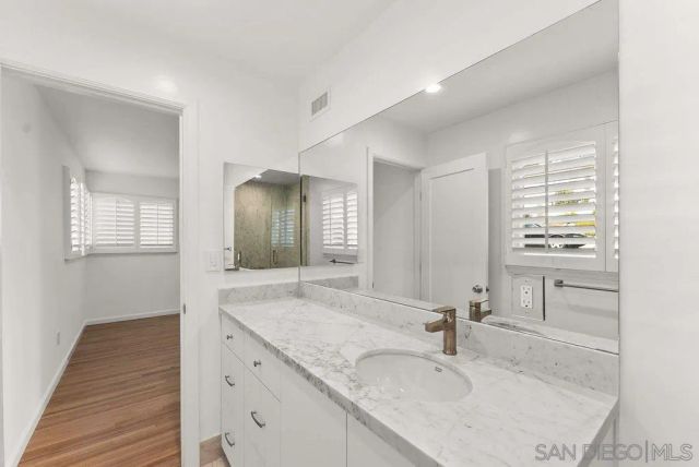 5622 Ladybird Lane, La Jolla, CA 92037