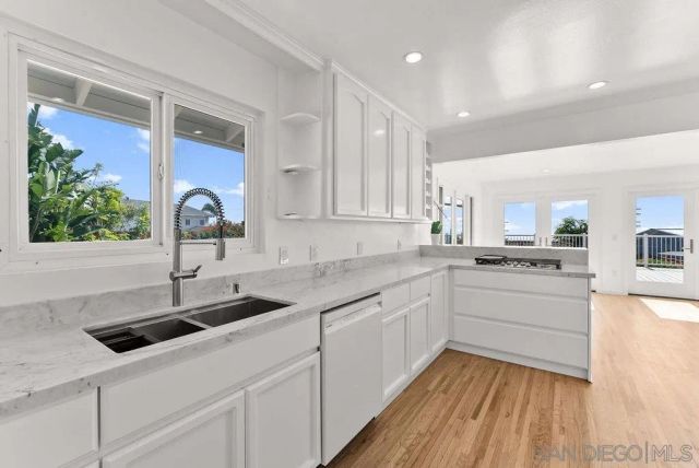 5622 Ladybird Lane, La Jolla, CA 92037