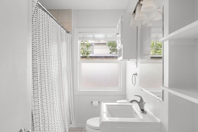 506 W 51st ST A, Austin, TX 78751