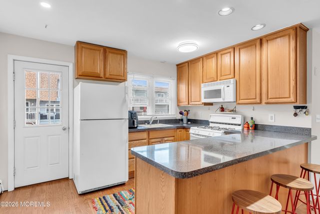 5 Sandpiper Lane, Sea Bright, NJ 07760