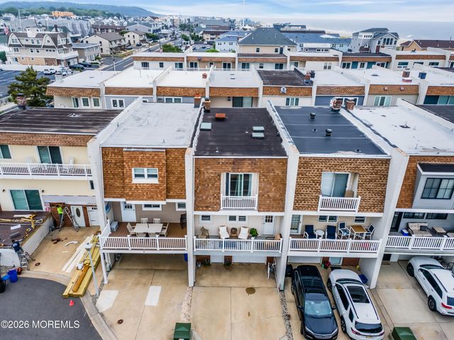 5 Sandpiper Lane, Sea Bright, NJ 07760