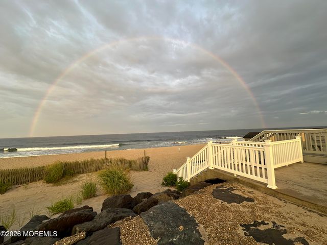 5 Sandpiper Lane, Sea Bright, NJ 07760