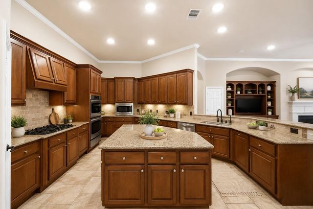 6715 W Titan Springs Drive, Spring, TX 77389