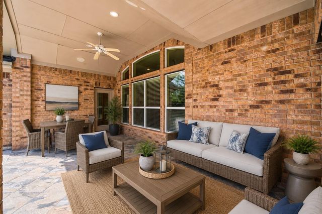 6715 W Titan Springs Drive, Spring, TX 77389