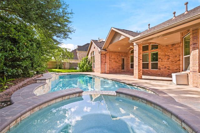 6715 W Titan Springs Drive, Spring, TX 77389