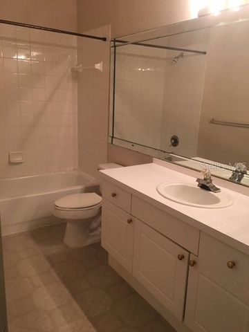 5180 NORTHRIDGE ROAD 308, Sarasota, FL 34238