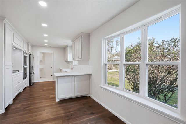 4204 Galway Avenue, Fort Worth, TX 76109