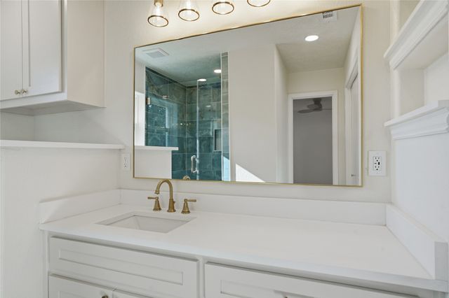 4204 Galway Avenue, Fort Worth, TX 76109