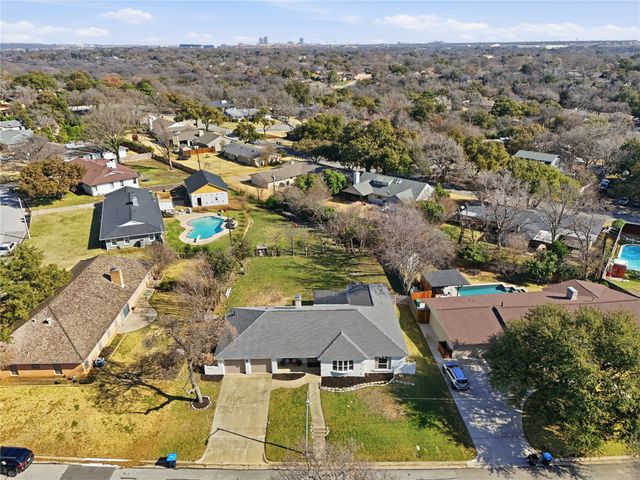 4204 Galway Avenue, Fort Worth, TX 76109