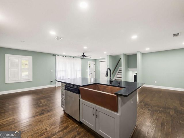 5209 Byers Road, Gainesville, GA 30504
