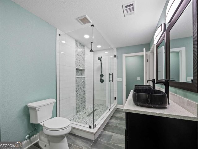 5209 Byers Road, Gainesville, GA 30504