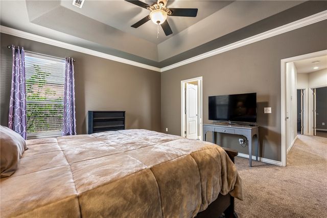 2633 N Shadow Crest Drive, Fayetteville, AR 72704