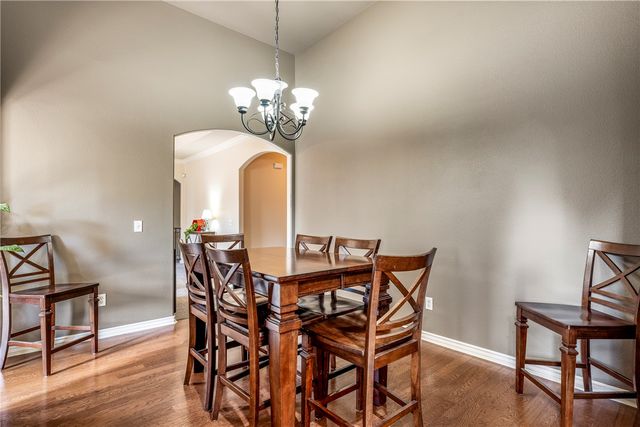2633 N Shadow Crest Drive, Fayetteville, AR 72704