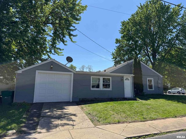 4216 N ASHTON Avenue, Peoria, IL 61614