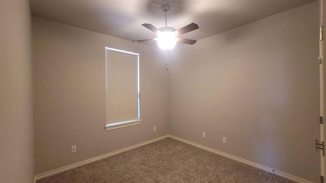 8720 SW 66th Place, Oklahoma City, OK 73169