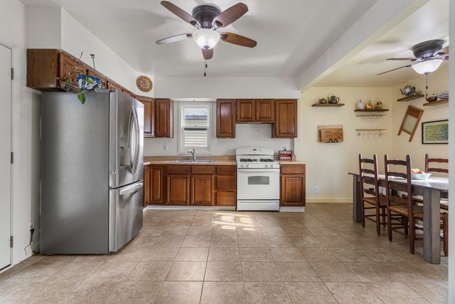 506 E State Street, Mahomet, IL 61853