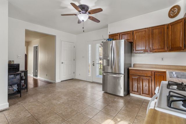 506 E State Street, Mahomet, IL 61853