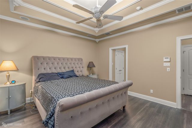 336 Briars Court, Bossier City, LA 71111