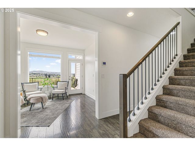 39313 Ne 143RD Pl, Amboy, WA 98601