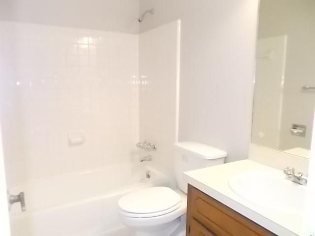 573 Mill Run Place, Lawrenceville, GA 30046