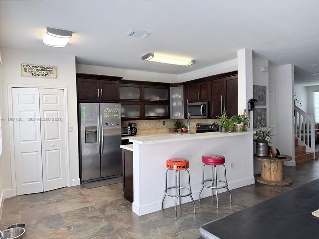 7809 NW 114th Path, Doral, FL 33178