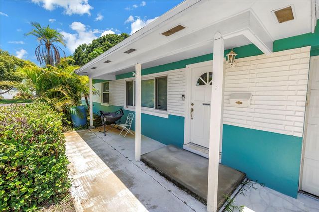 6195 28TH AVENUE N, St Petersburg, FL 33710
