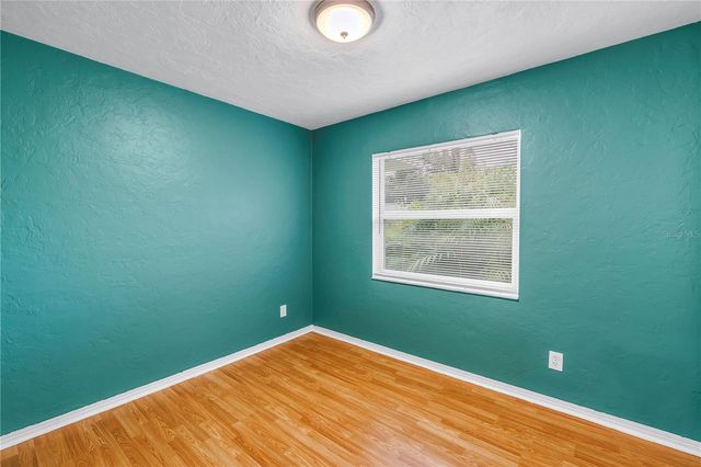6195 28TH AVENUE N, St Petersburg, FL 33710
