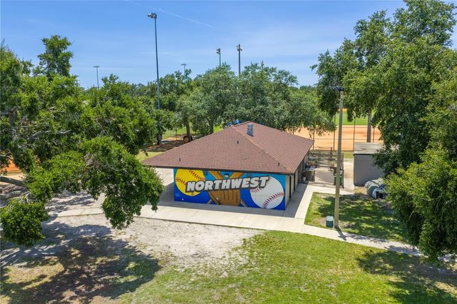 6195 28TH AVENUE N, St Petersburg, FL 33710