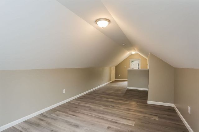 251 Edendale St, Springfield, MA 01104