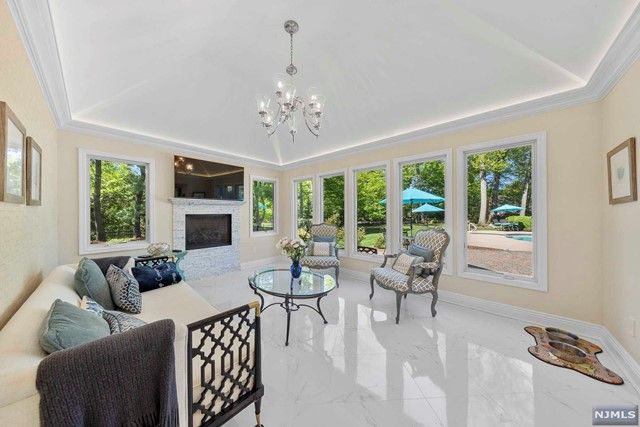 767 Butternut Drive, Franklin Lakes, NJ 07417