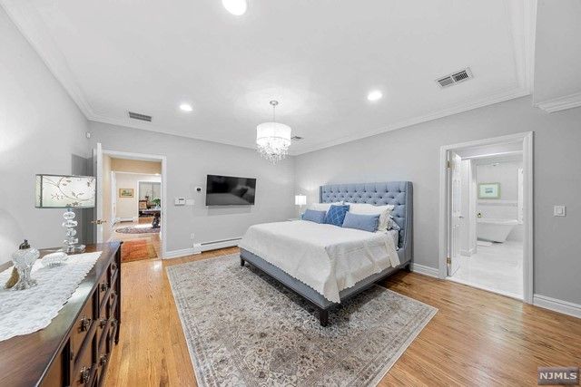 767 Butternut Drive, Franklin Lakes, NJ 07417