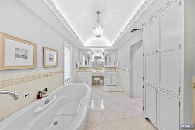 767 Butternut Drive, Franklin Lakes, NJ 07417