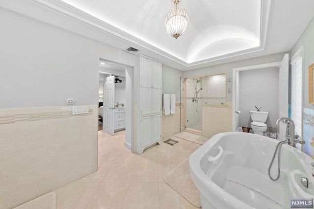 767 Butternut Drive, Franklin Lakes, NJ 07417