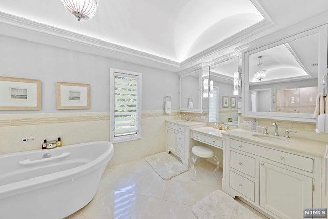 767 Butternut Drive, Franklin Lakes, NJ 07417