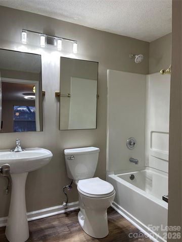 8434 Killian Ridge Court, Charlotte, NC 28227