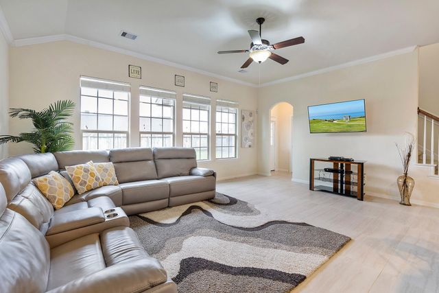 16911 Savannah Park Drive, Cypress, TX 77429