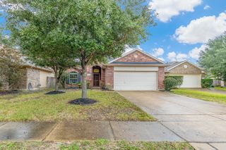 16911 Savannah Park Drive, Cypress, TX 77429