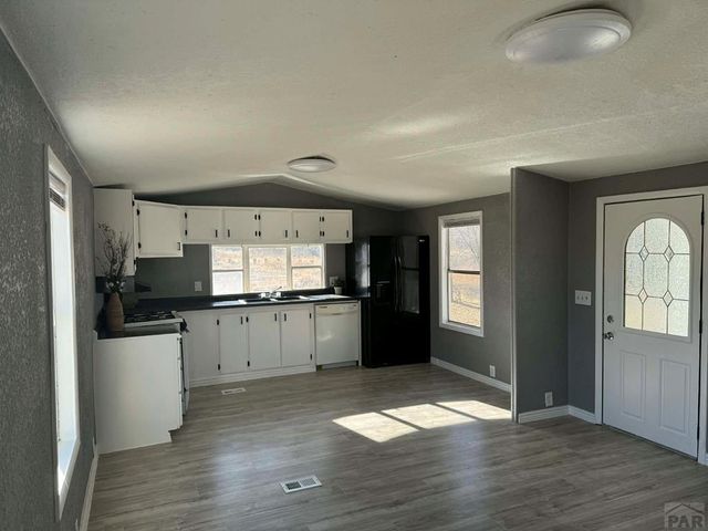 890 S Cellini Pl, Pueblo West, CO 81007