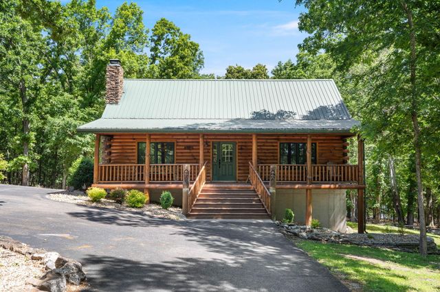 947 Breezy Point Lane, Kimberling City, MO 65686