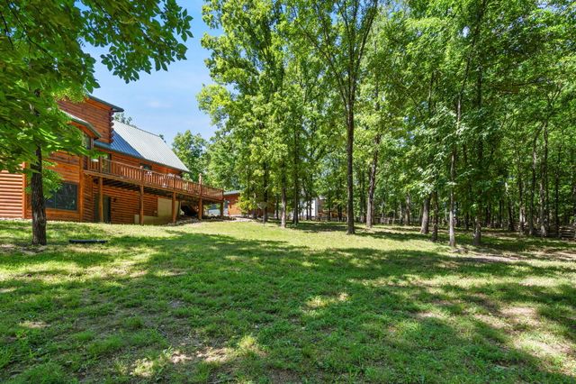 947 Breezy Point Lane, Kimberling City, MO 65686
