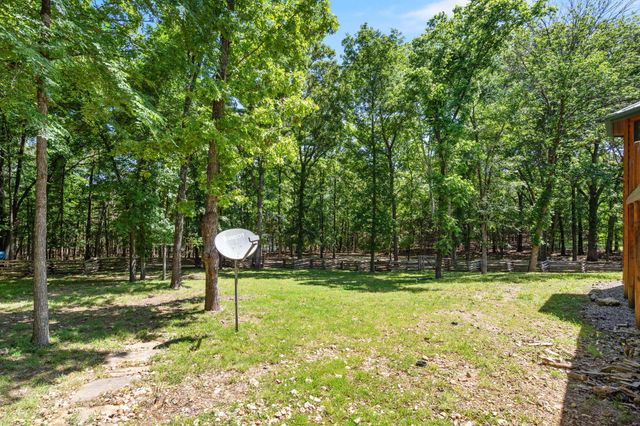 947 Breezy Point Lane, Kimberling City, MO 65686