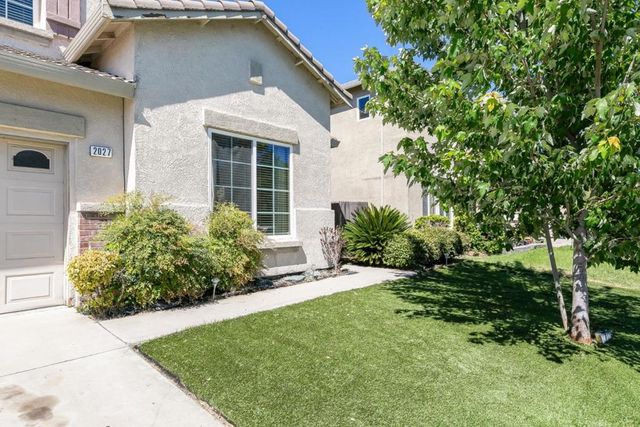 2027 Evening St, Stockton, CA 95209