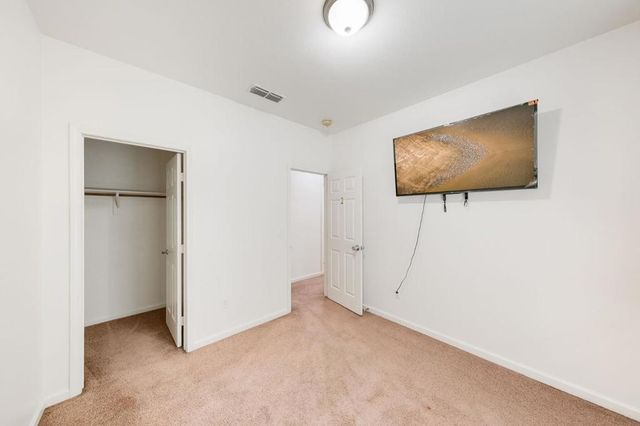 2027 Evening St, Stockton, CA 95209
