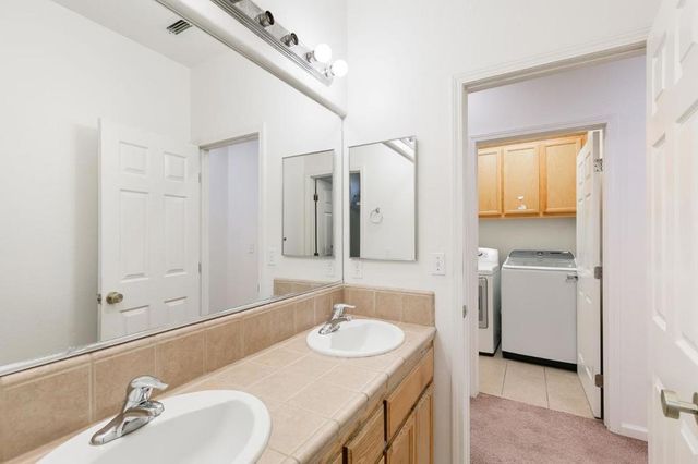 2027 Evening St, Stockton, CA 95209
